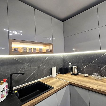 בורגאס Apartment Bohemi With Free Parking מראה חיצוני תמונה