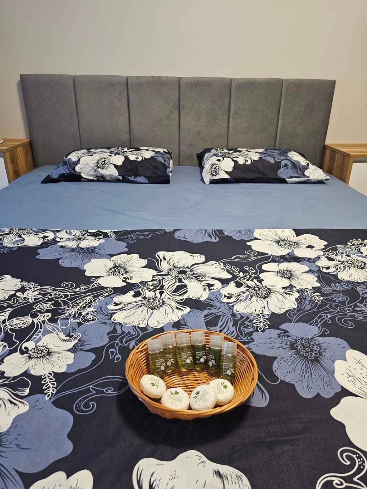 בורגאס Apartment Bohemi With Free Parking מראה חיצוני תמונה