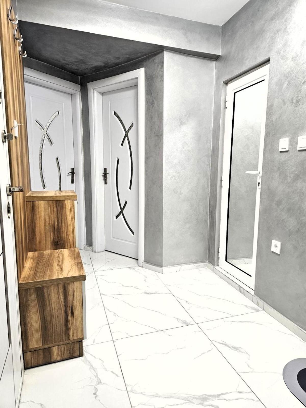 בורגאס Apartment Bohemi With Free Parking מראה חיצוני תמונה